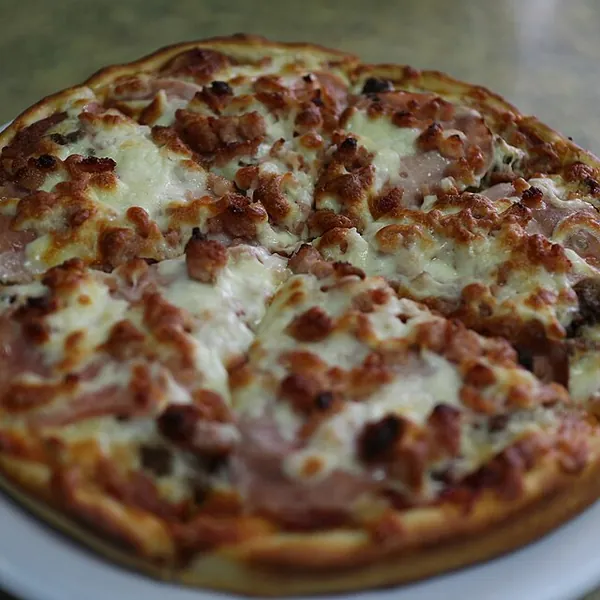 MeatZZa Feast