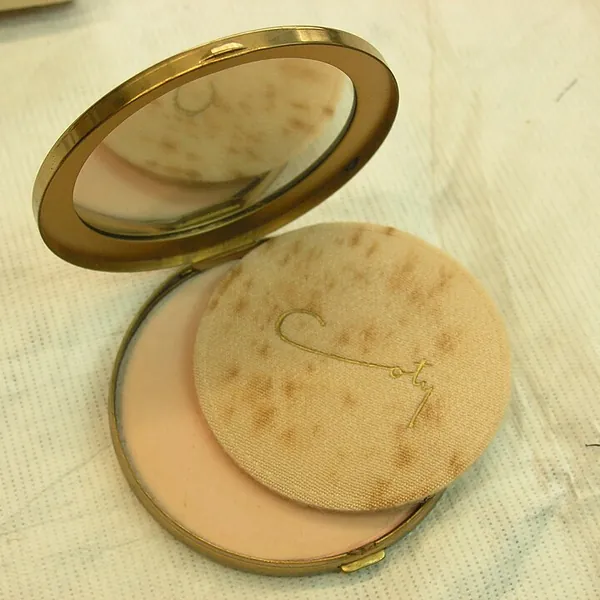 Studio Fix Powder Plus Foundation