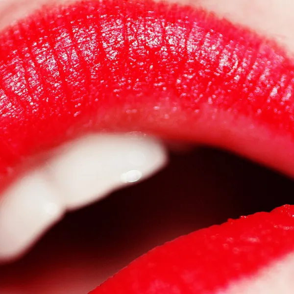 Powder Kiss Hazy Matte Lipstick