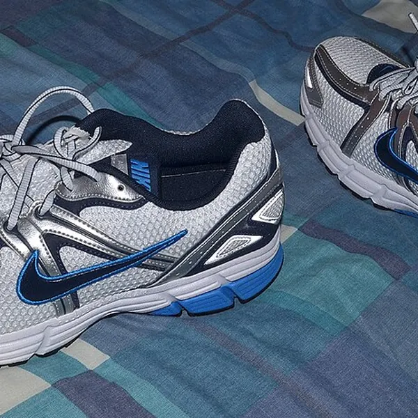 Nike P-6000