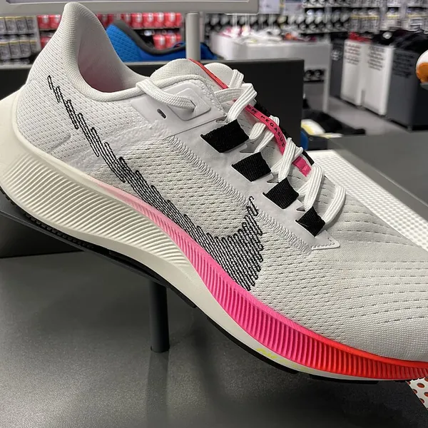 Nike V5 RNR