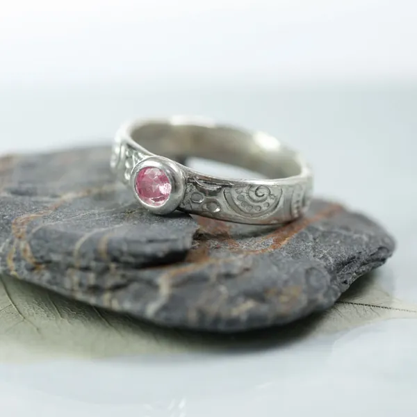 Pandora Timeless Pavé Circle Ring